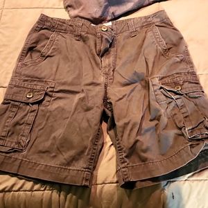 Men's fall gray cargo shorts,  size 34 waist from Arizona Jeans